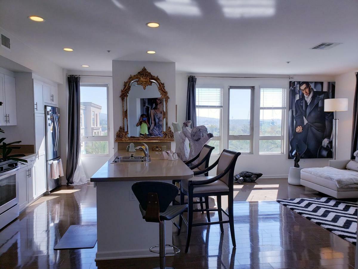 Penthouse Dreams Apartment Ървайн Екстериор снимка