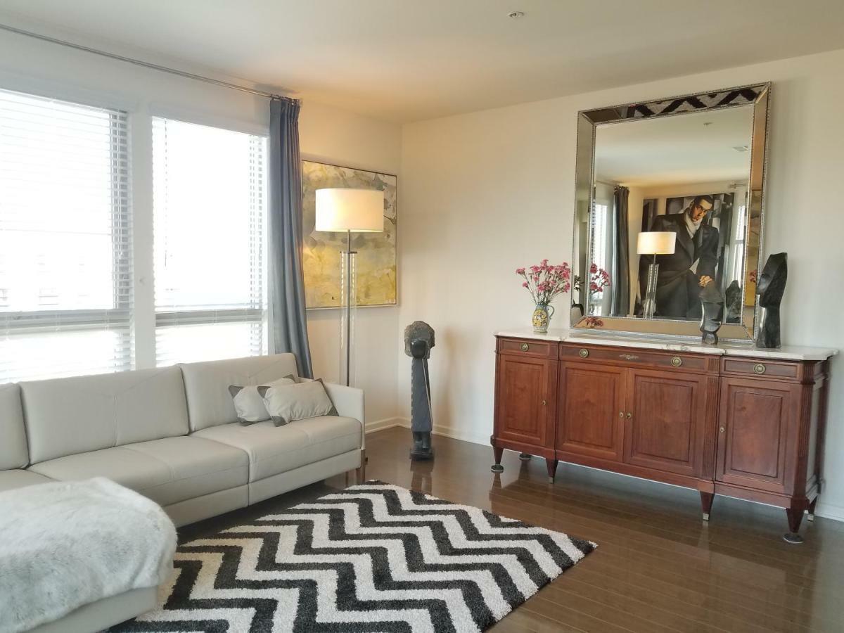 Penthouse Dreams Apartment Ървайн Екстериор снимка