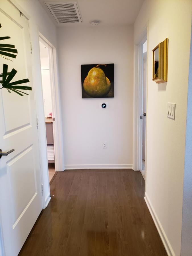 Penthouse Dreams Apartment Ървайн Екстериор снимка